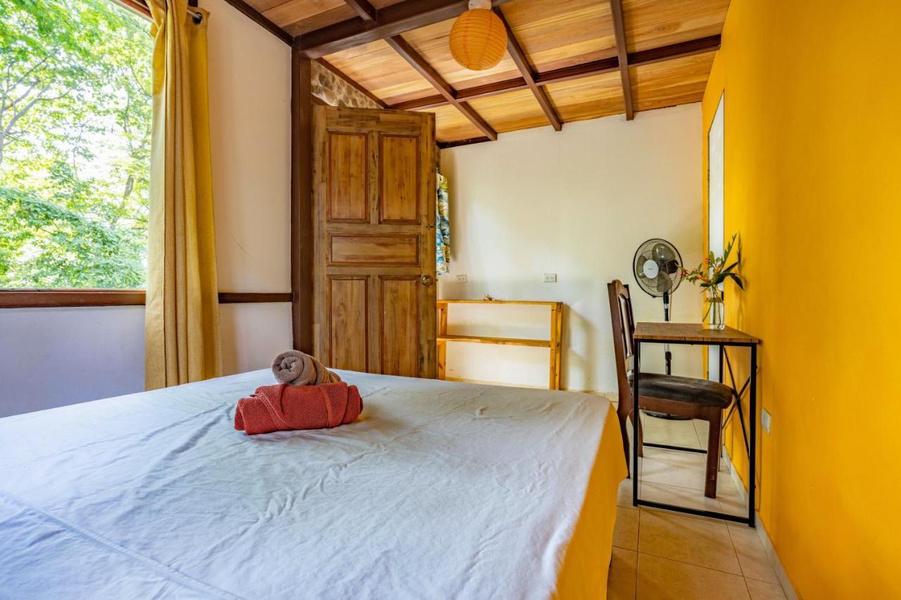 Uvita River Guesthouse Exterior photo