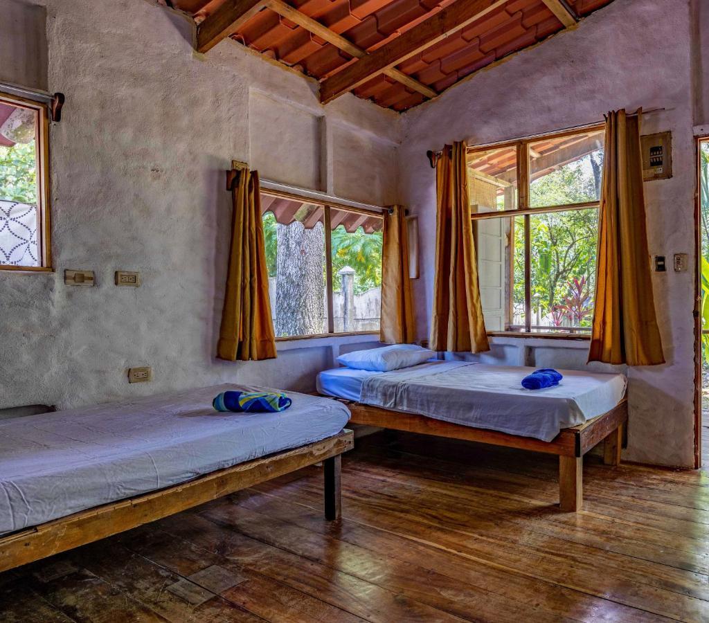Uvita River Guesthouse Exterior photo