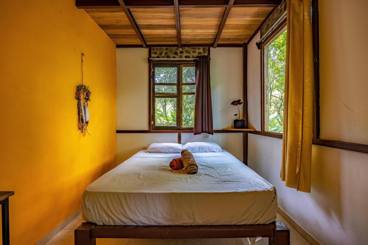 Uvita River Guesthouse Exterior photo